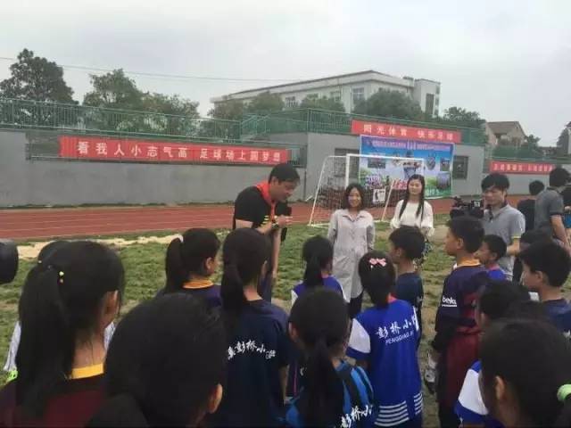宁波足球明星_宁波小球员_宁波小足球冠军有哪些
